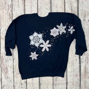 Vintage Snowflakes Winter 1990s Blue Crewneck Pullover Sweatshirt
